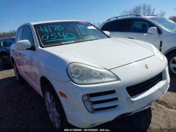  Salvage Porsche Cayenne