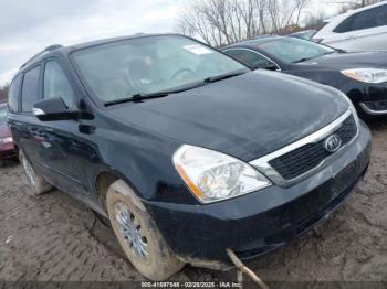  Salvage Kia Sedona