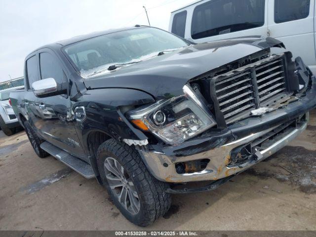  Salvage Nissan Titan