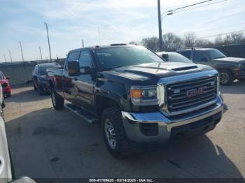  Salvage General Motors Sierra 3500HD