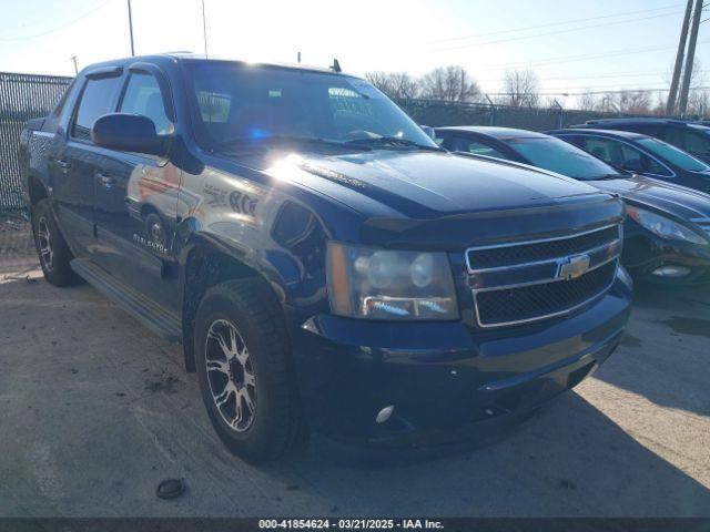  Salvage Chevrolet Avalanche 1500