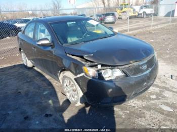  Salvage Kia Forte