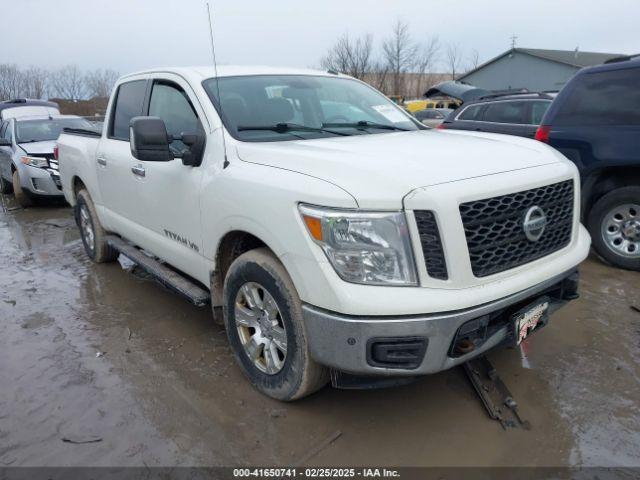  Salvage Nissan Titan