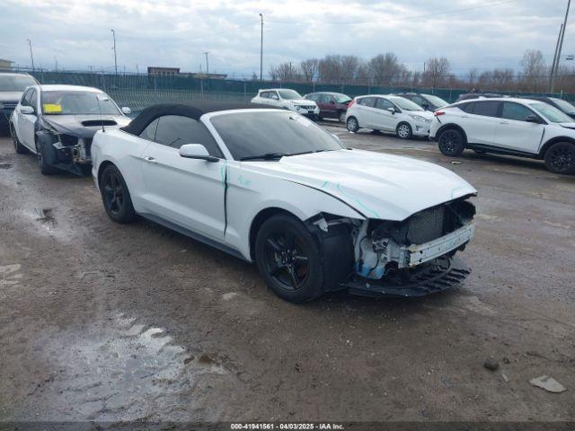  Salvage Ford Mustang