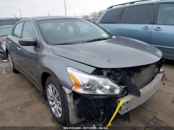  Salvage Nissan Altima