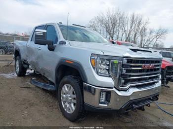  Salvage General Motors Sierra 2500HD