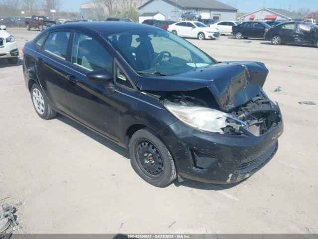  Salvage Ford Fiesta