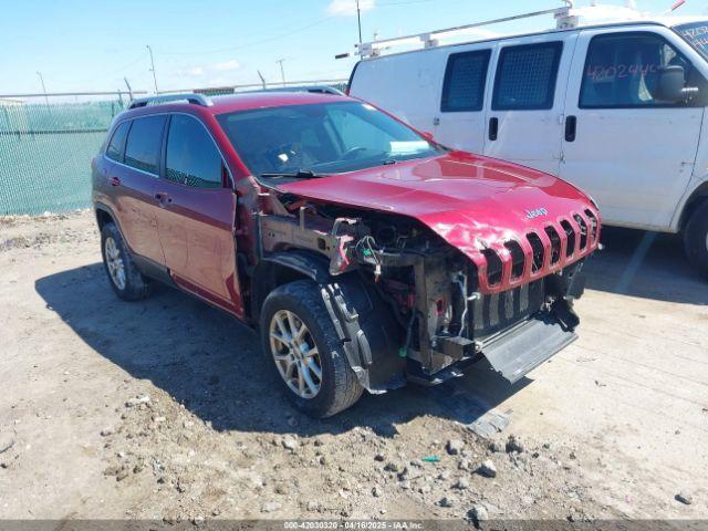  Salvage Jeep Cherokee