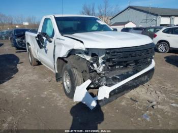 Salvage Chevrolet Silverado 1500