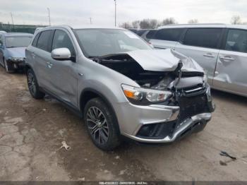  Salvage Mitsubishi Outlander