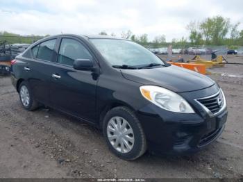  Salvage Nissan Versa