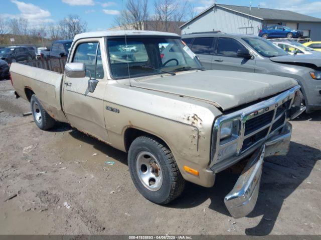  Salvage Dodge D-series