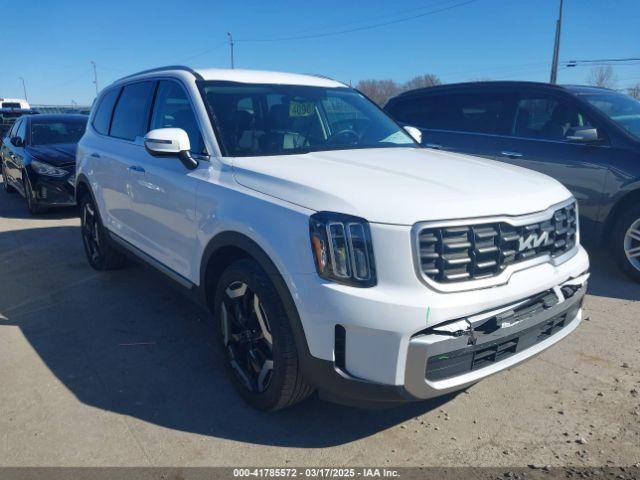  Salvage Kia Telluride