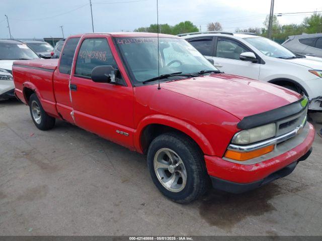  Salvage Chevrolet S-10