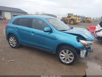  Salvage Mitsubishi Outlander