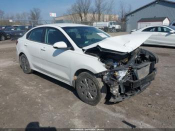  Salvage Kia Rio