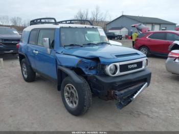  Salvage Toyota FJ Cruiser