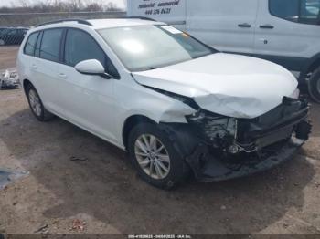  Salvage Volkswagen Golf