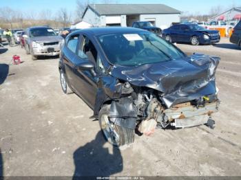  Salvage Ford Fiesta