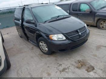  Salvage Dodge Grand Caravan