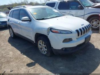  Salvage Jeep Cherokee