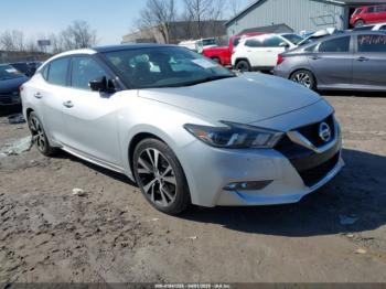  Salvage Nissan Maxima