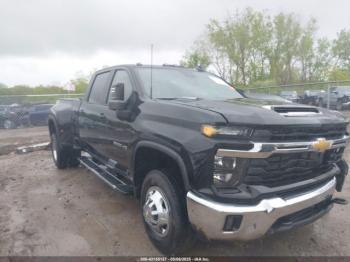  Salvage Chevrolet Silverado 3500