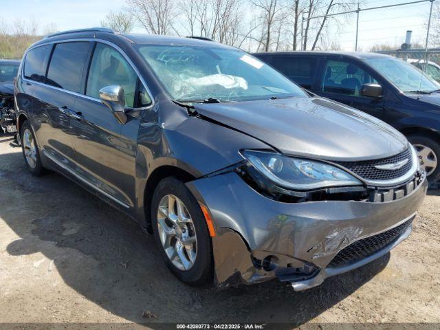  Salvage Chrysler Pacifica