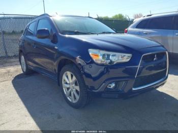  Salvage Mitsubishi Outlander