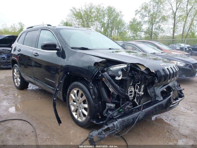  Salvage Jeep Cherokee