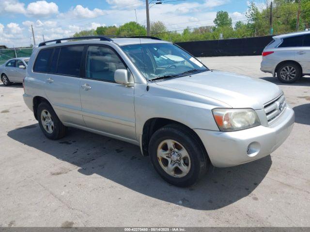  Salvage Toyota Highlander