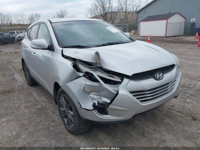  Salvage Hyundai TUCSON