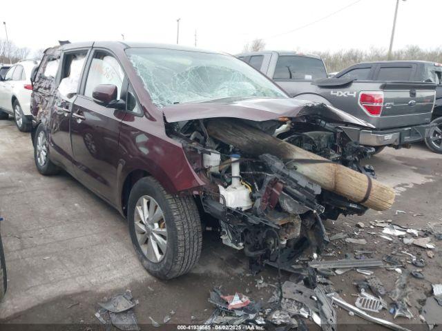  Salvage Kia Sedona