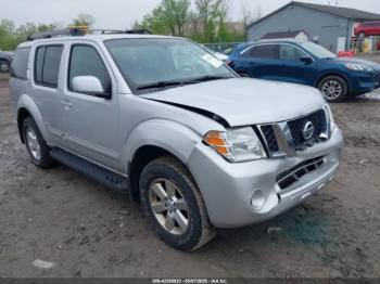  Salvage Nissan Pathfinder