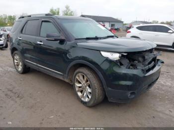  Salvage Ford Explorer