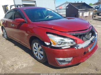  Salvage Nissan Altima
