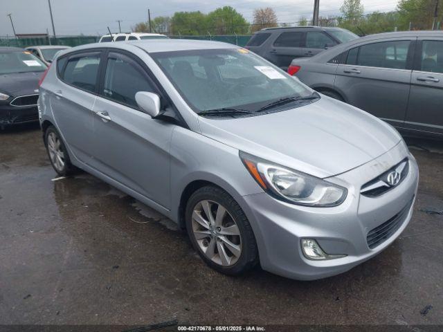 Salvage Hyundai ACCENT