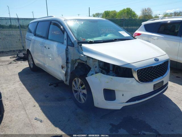  Salvage Kia Sedona