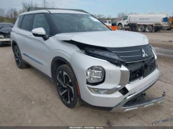  Salvage Mitsubishi Outlander