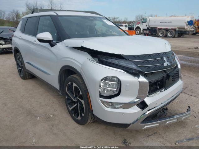  Salvage Mitsubishi Outlander