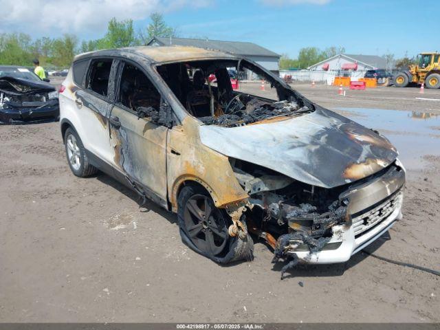  Salvage Ford Escape
