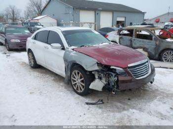  Salvage Chrysler 200