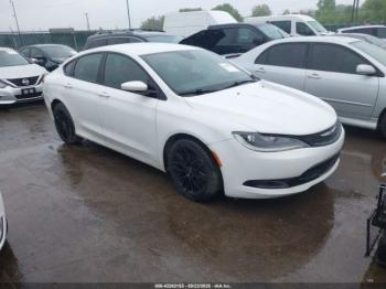  Salvage Chrysler 200