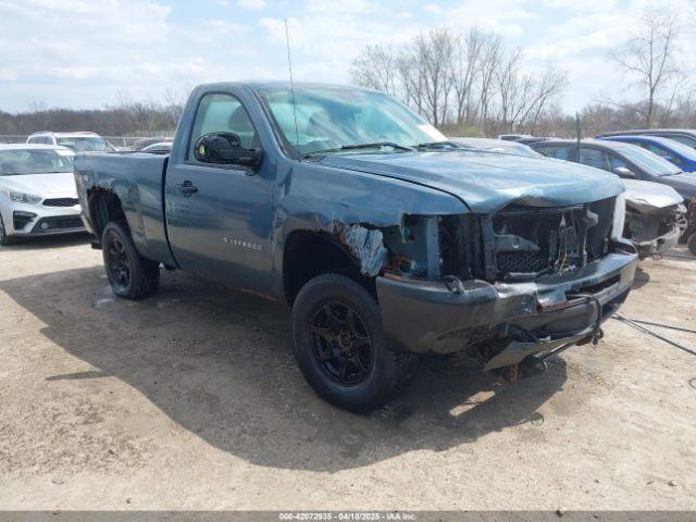  Salvage Chevrolet Silverado 1500