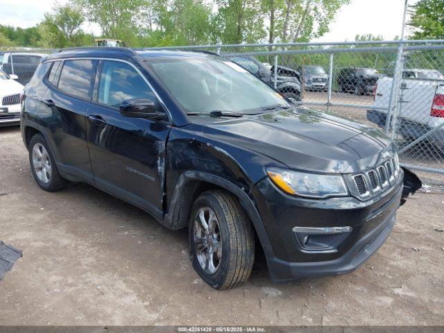  Salvage Jeep Compass