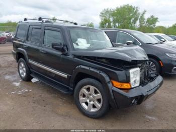  Salvage Jeep Commander