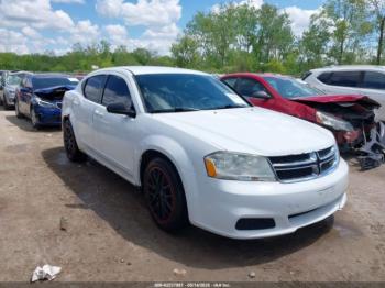  Salvage Dodge Avenger