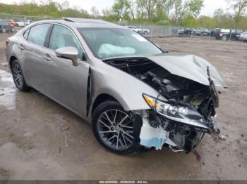  Salvage Lexus Es