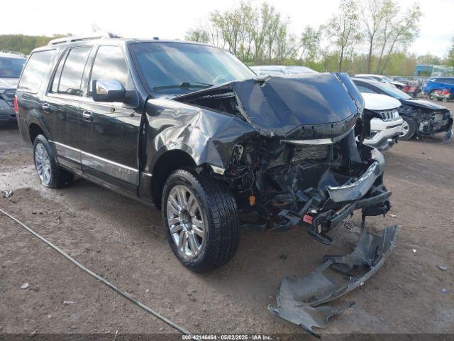  Salvage Lincoln Navigator