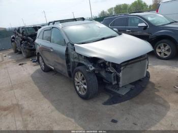  Salvage Kia Sorento
